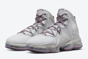 LeBron 19 “Strive for Greatness” DC9340-004