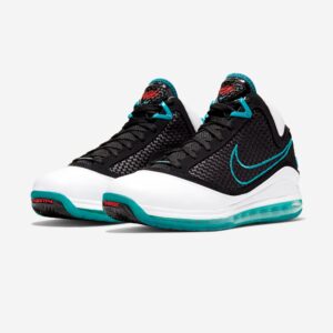 LeBron 7 QS “Red Carpet” CU5133-100